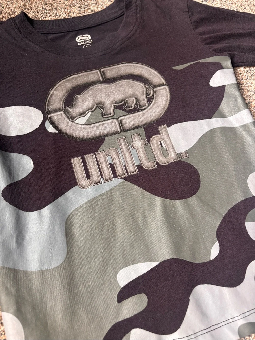 Ecko Unlimited long sleeve